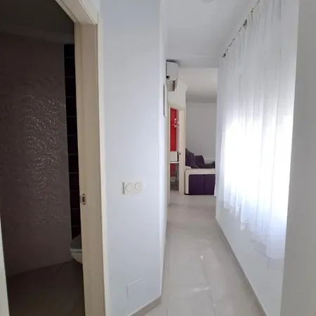 Appartement Lola2 *